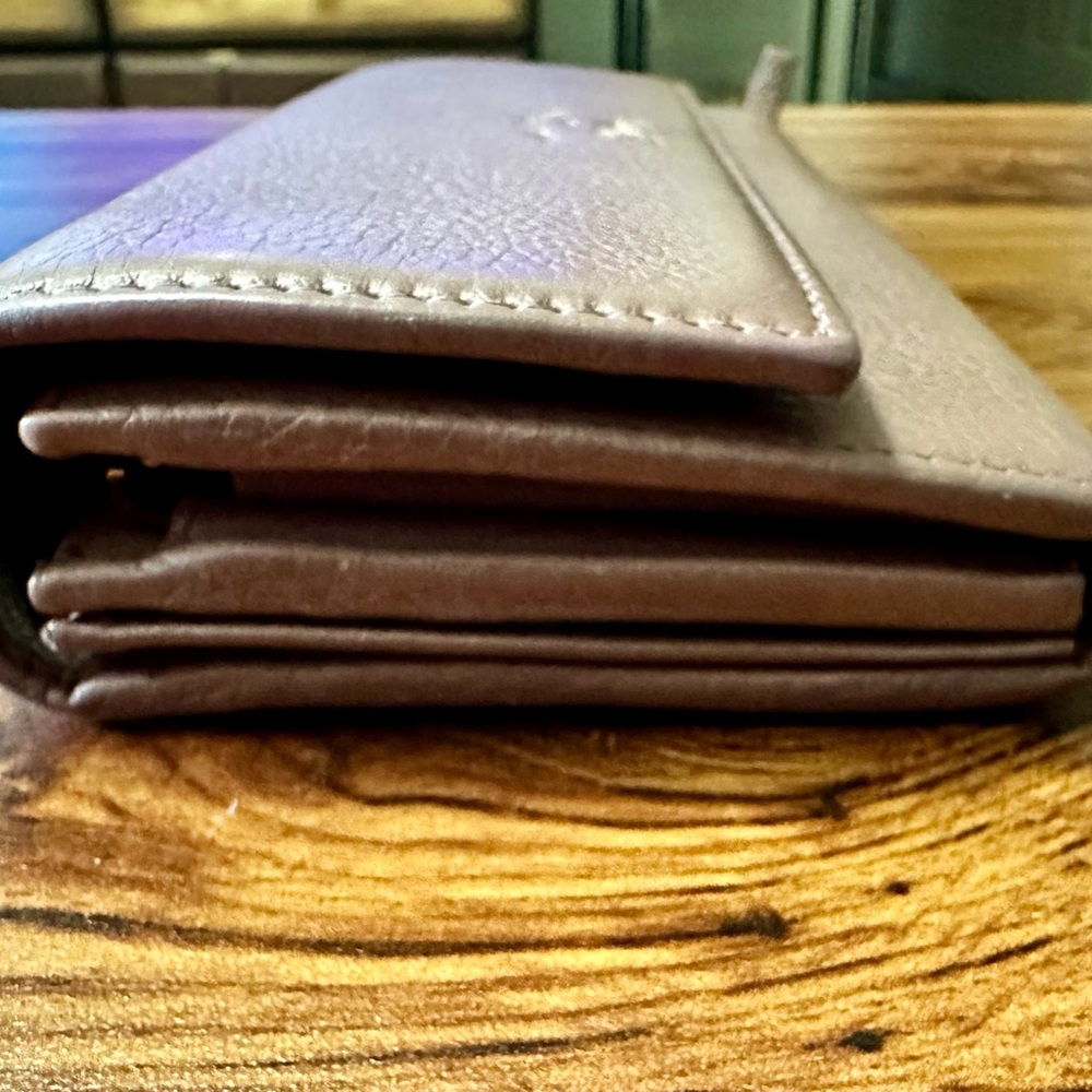 GUCCI pink calfskin wallet - Picture 5 of 9